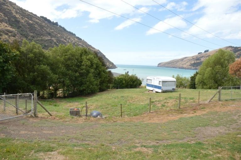 Photo of property in 58 Lukes Road, Little Akaloa, 7583