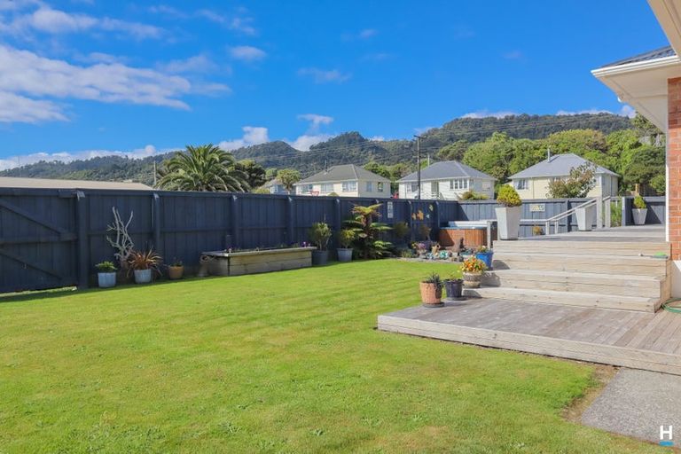 Photo of property in 76 Fitzgerald Street, Cobden, Greymouth, 7802