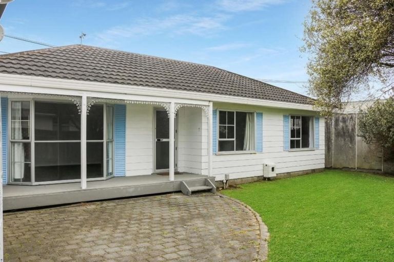 Photo of property in 36a Sladden Street, Naenae, Lower Hutt, 5011