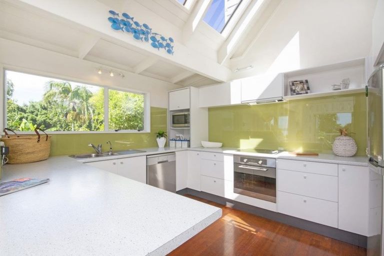 Photo of property in 9 Pohutukawa Road, Beachlands, Auckland, 2018