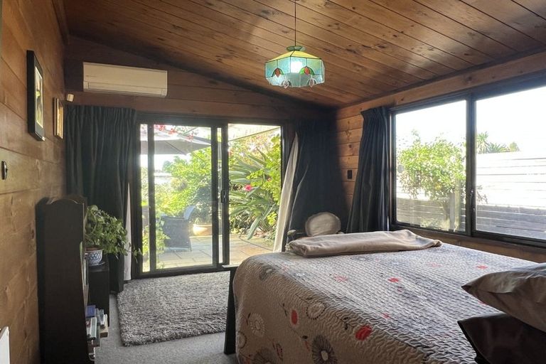 Photo of property in 128a Lake Crescent, Hamilton Lake, Hamilton, 3204