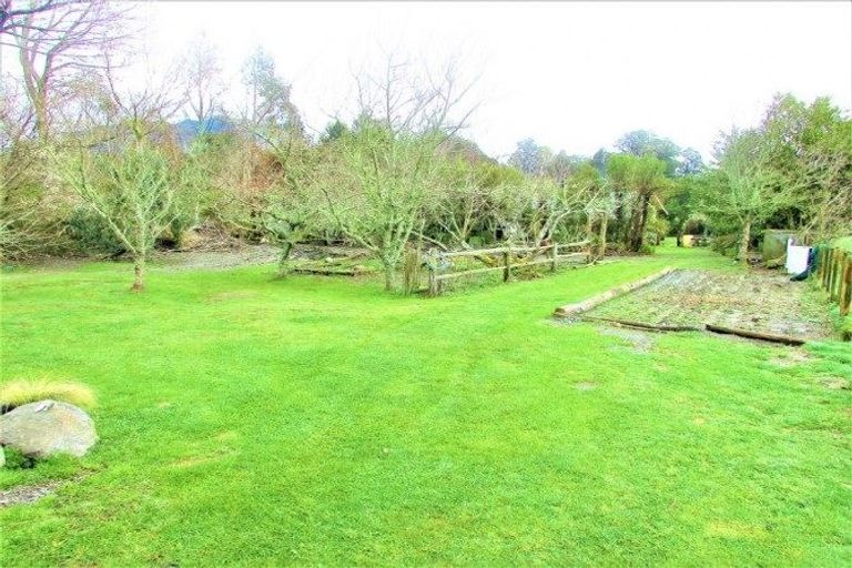 Photo of property in 88 Bell Hill Road, Inchbonnie, Kumara, 7875