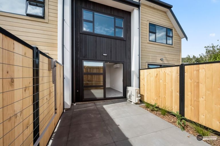 Photo of property in 13/489 Riverside Drive, Fairfield, Lower Hutt, 5011