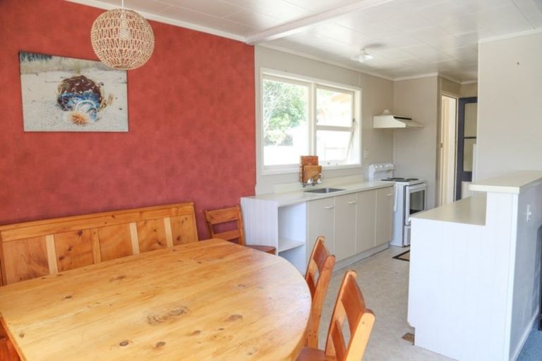 Photo of property in 9 Tongariro Road, Turangi, 3334
