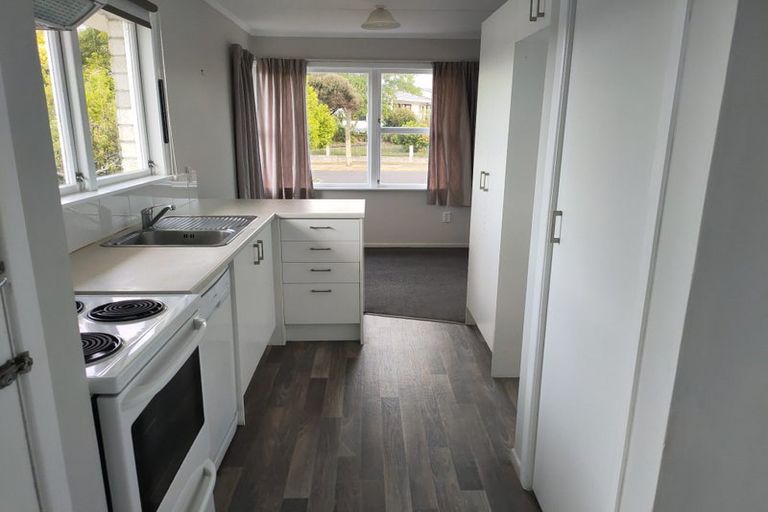 Photo of property in 56 Pohutukawa Drive, Pukete, Hamilton, 3200