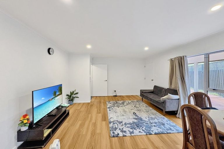 Photo of property in 30b Hooker Avenue, Bryndwr, Christchurch, 8053