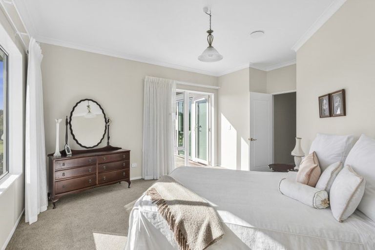 Photo of property in 397 Grasslands Drive, Cambridge, 3493