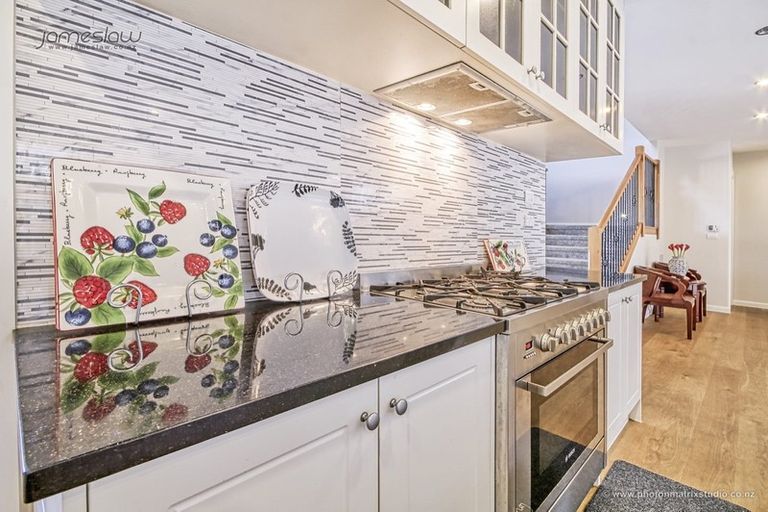 Photo of property in 10 New Dawn Lane, Albany Heights, Auckland, 0632