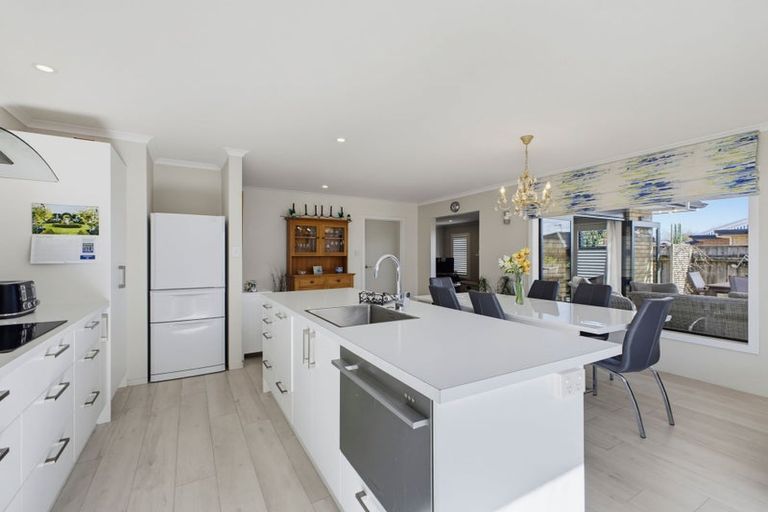 Photo of property in 32 Purnell Street, College Estate, Whanganui, 4500