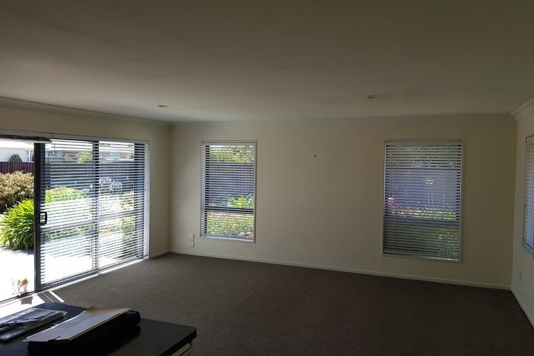 Photo of property in 118 White Street, Rangiora, 7400