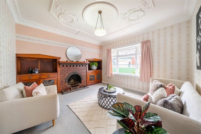 Photo of property in 57 Pohutukawa Street, Woburn, Lower Hutt, 5010