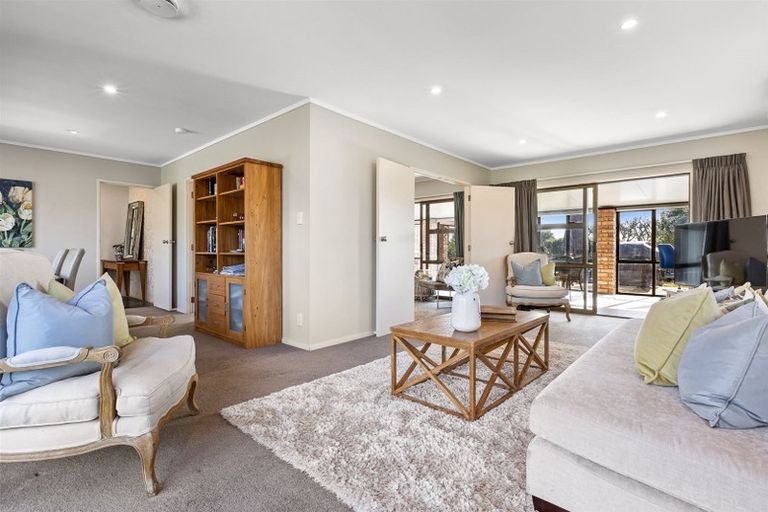 Photo of property in 43 Clyside Avenue, Half Moon Bay, Auckland, 2012