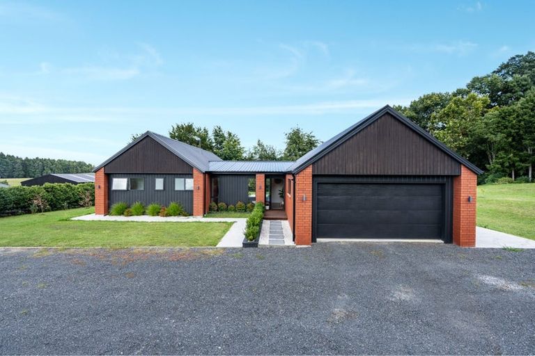 Photo of property in 653 Peacockes Road, Rukuhia, Hamilton, 3282