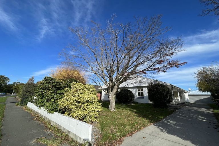 Photo of property in 301 Waimairi Road, Ilam, Christchurch, 8041