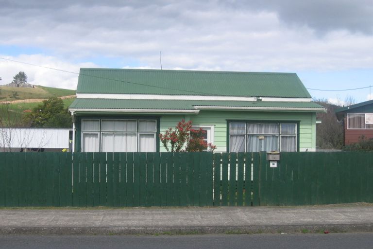 Photo of property in 6 Valley Road, Hikurangi, 0114