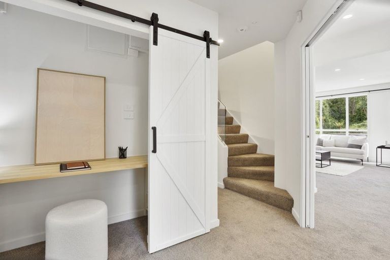 Photo of property in 10 Hossack Close, Belfast, Christchurch, 8051