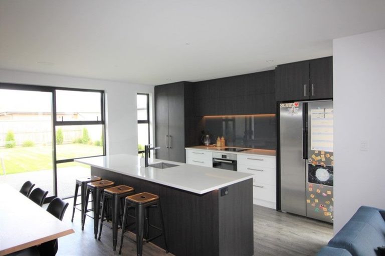 Photo of property in 20 Loxley Place, Lincoln, 7608