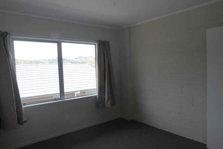 Photo of property in 8/46 King Street, Ebdentown, Upper Hutt, 5018