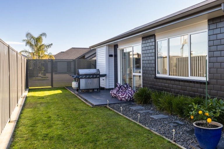 Photo of property in 5 Mckay Close, Frimley, Hastings, 4120