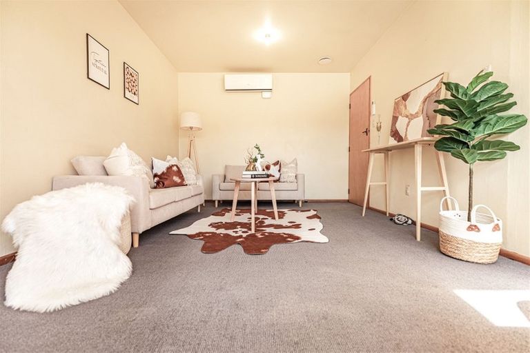 Photo of property in 3/9 Burdale Street, Riccarton, Christchurch, 8011