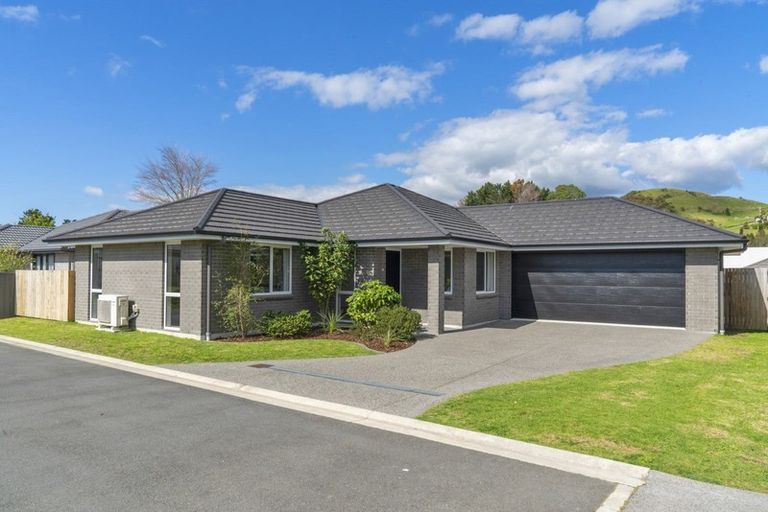 Photo of property in 172 Waikite Road, Welcome Bay, Tauranga, 3175