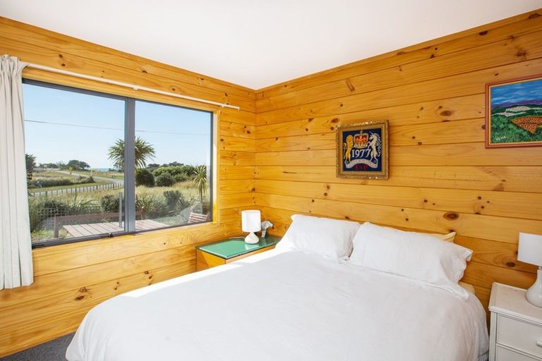 Photo of property in 6 Nunu Drive, Flat Point, Masterton, 5883