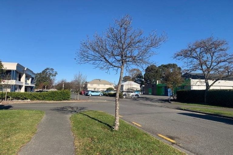 Photo of property in 8a Newnham Terrace, Upper Riccarton, Christchurch, 8041