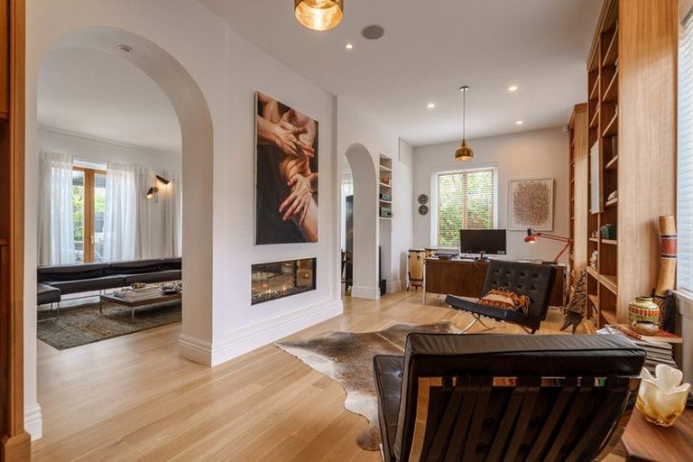 Photo of property in 29 Garden Road, Merivale, Christchurch, 8014