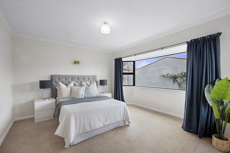 Photo of property in 6 Vogel Street, Fitzroy, New Plymouth, 4312