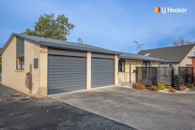 Photo of property in 64 Hagart-alexander Drive, Mosgiel, 9024