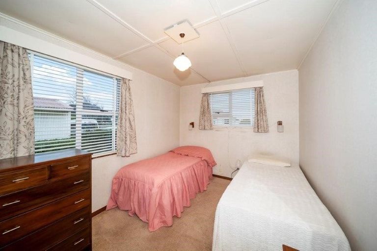 Photo of property in 6 Laurent Vc Street, Hawera, 4610