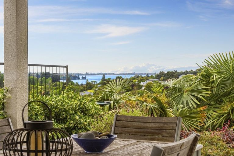 Photo of property in 2 Cashmere Way, Welcome Bay, Tauranga, 3112