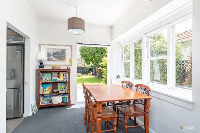 Photo of property in 55 Oxford Terrace, Epuni, Lower Hutt, 5011