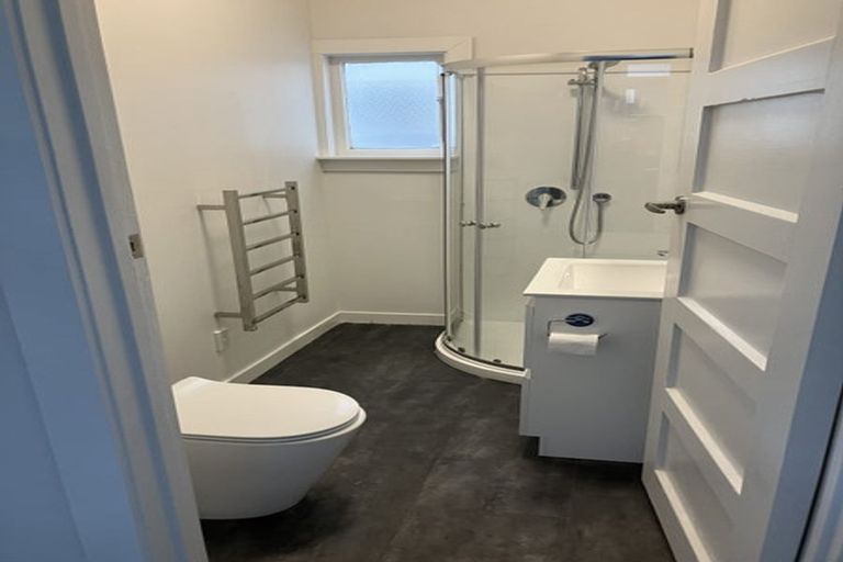 Photo of property in 18a Kenwyn Terrace, Newtown, Wellington, 6021