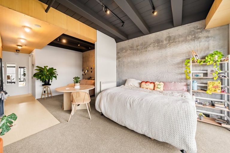 Photo of property in Vedado Apartments, 307/41 Hopper Street, Mount Cook, Wellington, 6011