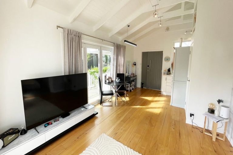 Photo of property in 26 Maunganui Road, Birkenhead, Auckland, 0626