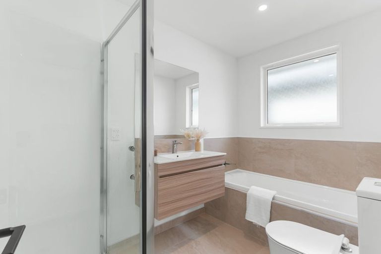 Photo of property in 28b Hooker Avenue, Bryndwr, Christchurch, 8053