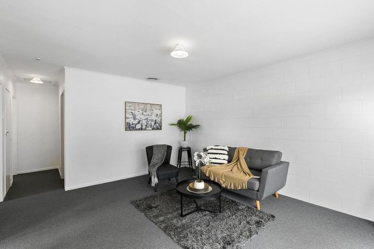 Photo of property in 13a John Street, Stokes Valley, Lower Hutt, 5019