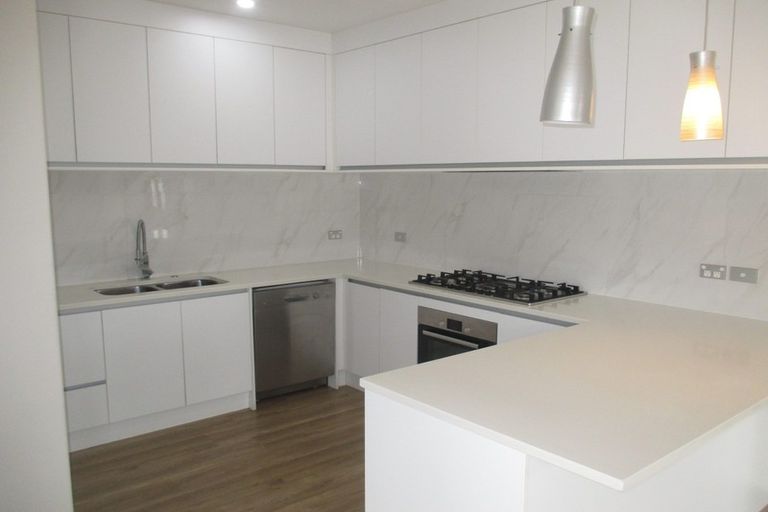 Photo of property in 12 Oolong Court, Huntington, Hamilton, 3210