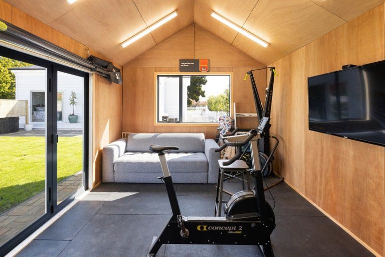 Photo of property in 114 Victoria Street, Cambridge, 3434