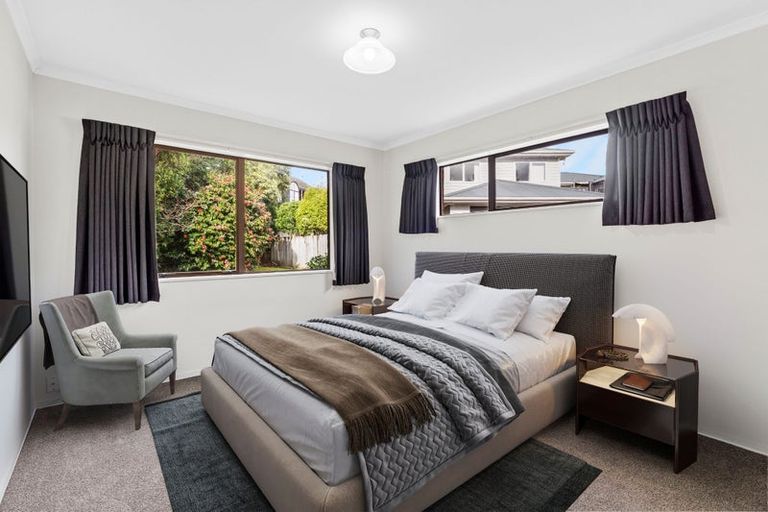 Photo of property in 6 Kew Grove, Raumati Beach, Paraparaumu, 5032