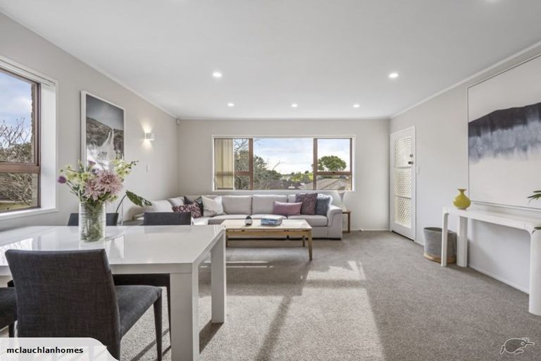 Photo of property in 2/14 Lismore Place, Papatoetoe, Auckland, 2025