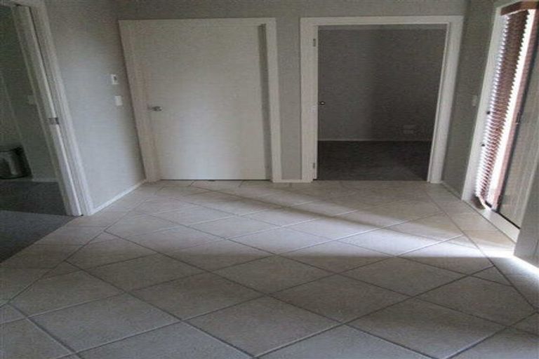 Photo of property in 16 San Clemento Way, Rototuna, Hamilton, 3210