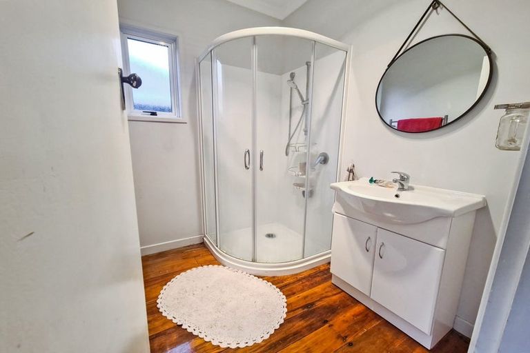 Photo of property in 213 Carrington Street, Vogeltown, New Plymouth, 4310