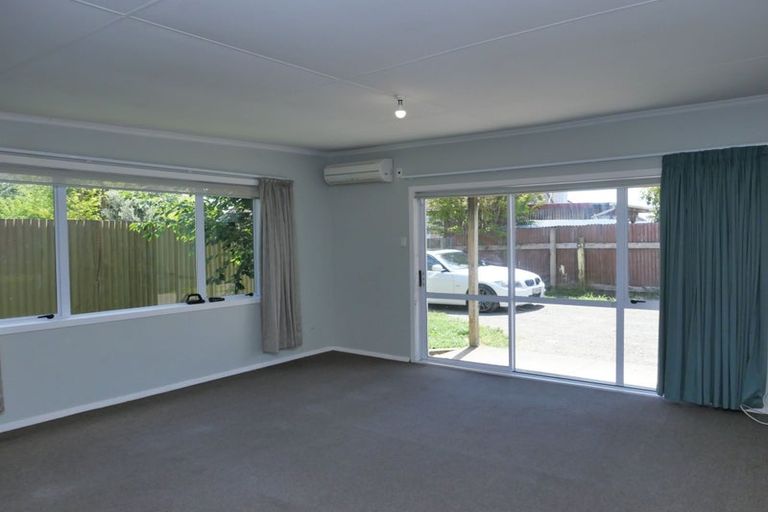 Photo of property in 22a Sussex Street, Levin, 5510