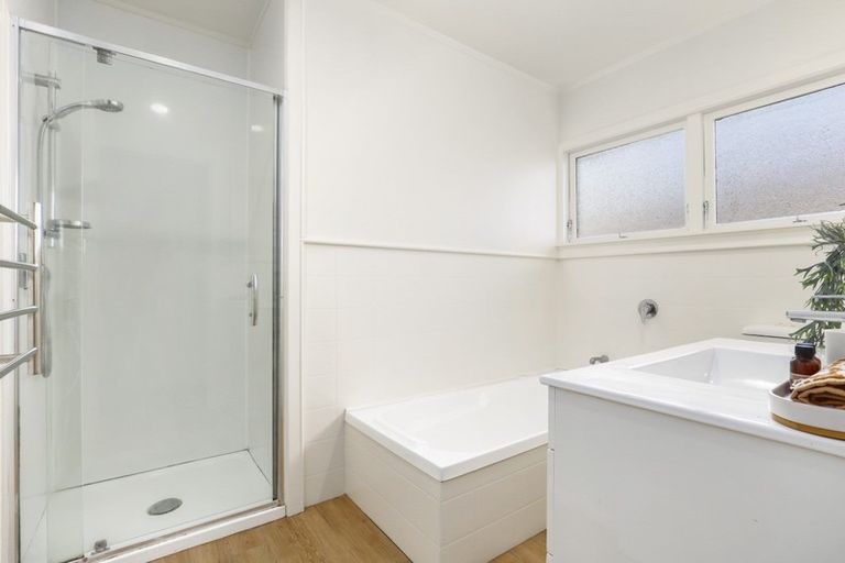 Photo of property in 16 Herbert Road, Queenwood, Hamilton, 3210