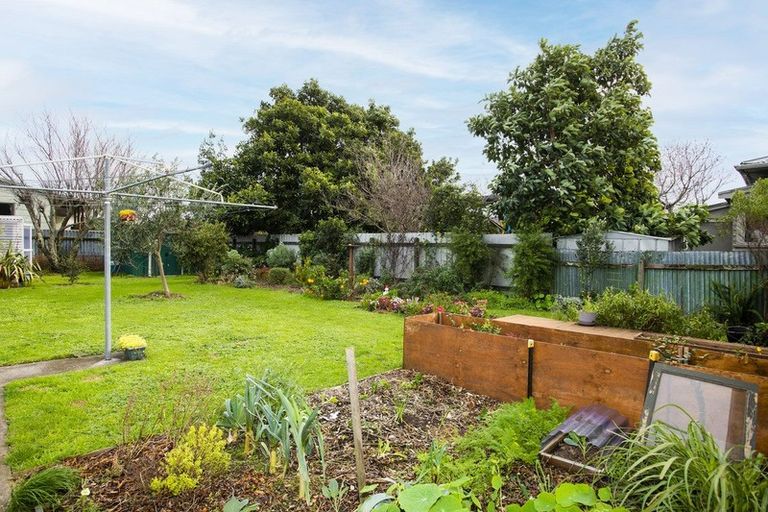 Photo of property in 14 School Road, Te Hapara, Gisborne, 4010