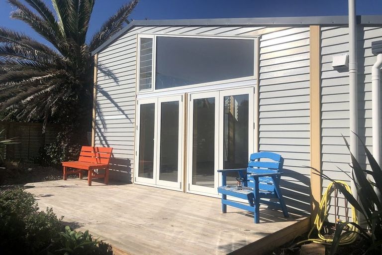 Photo of property in 80 The Parade, Paekakariki, 5034