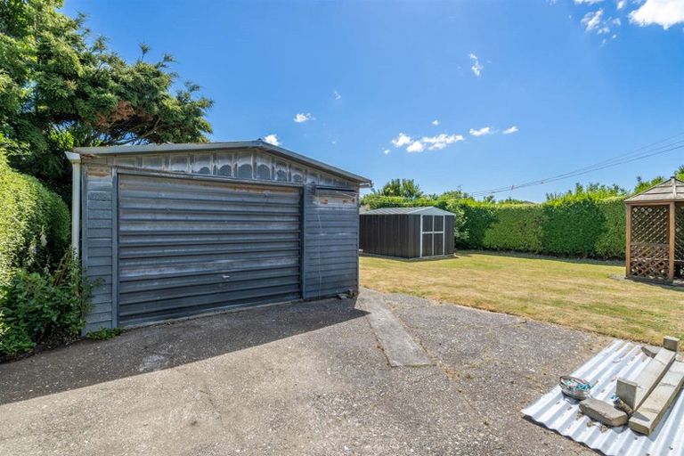 Photo of property in 15 Manapouri Street, Strathern, Invercargill, 9812