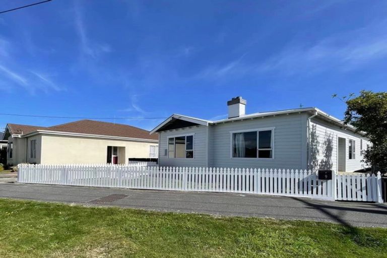 Photo of property in 9 Hargest Crescent, Saint Kilda, Dunedin, 9012